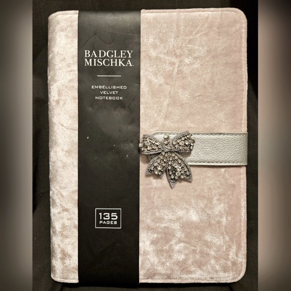 Badgley Mischka 135 page Embellished Pink Velvet Notebook New